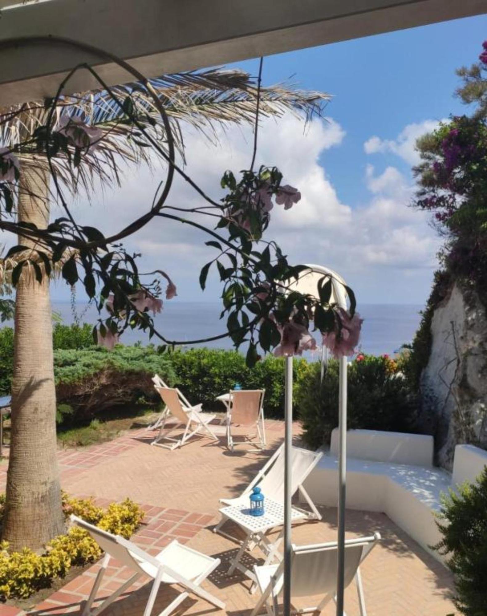 Maridea - Mare Chiaro Apartment Ponza Exterior foto